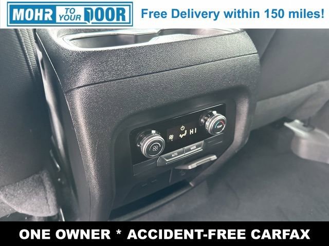 Used 2025 GMC Acadia Elevation image 31