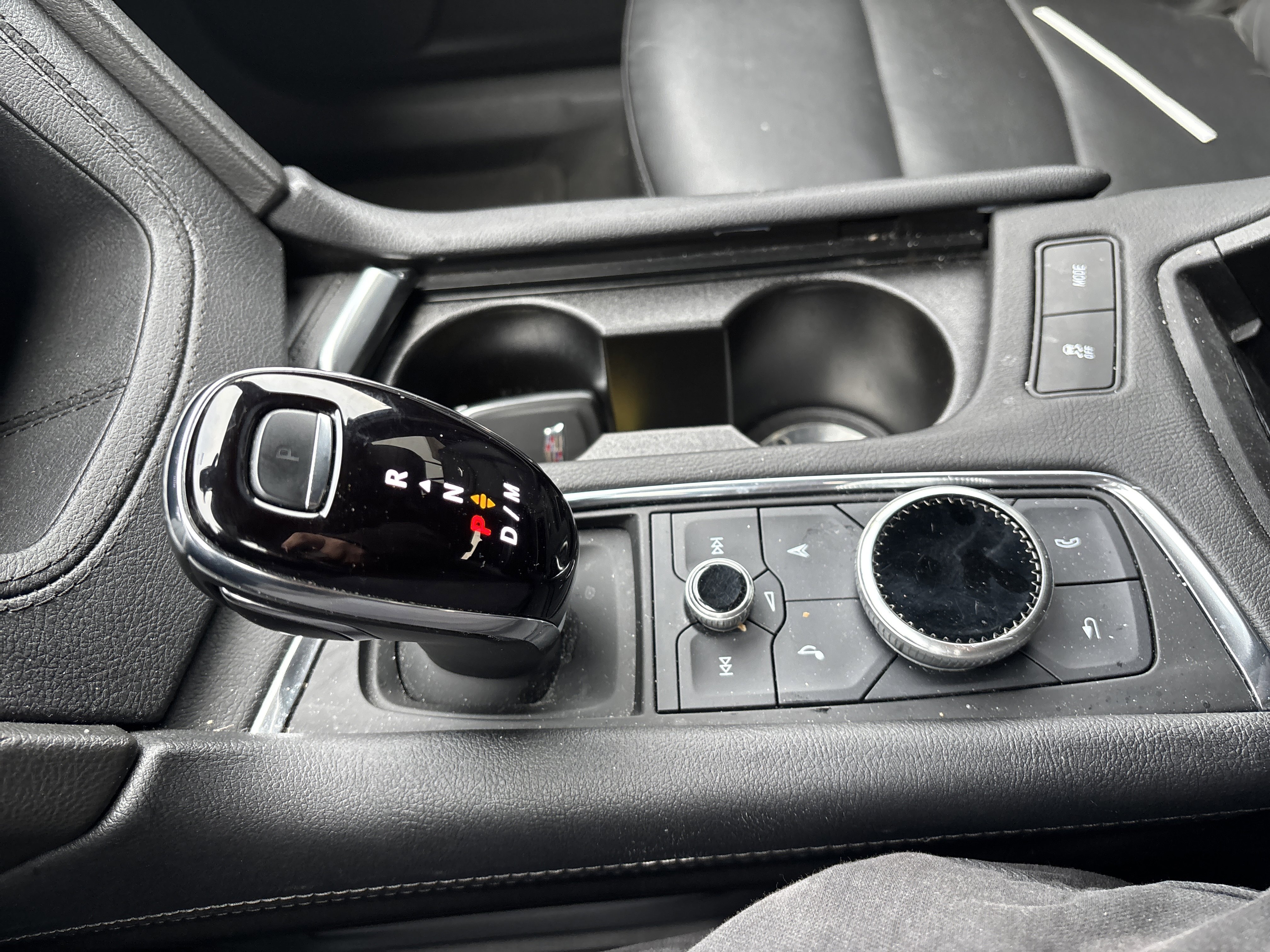 Used 2023 Cadillac XT6 Premium Luxury image 25