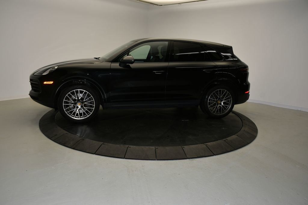 Certified 2023 Porsche Cayenne Platinum Edition AWD/4WD image 2