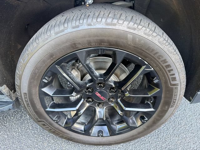 Used 2023 GMC Yukon SLT w/ Max Trailering Package RWD image 12