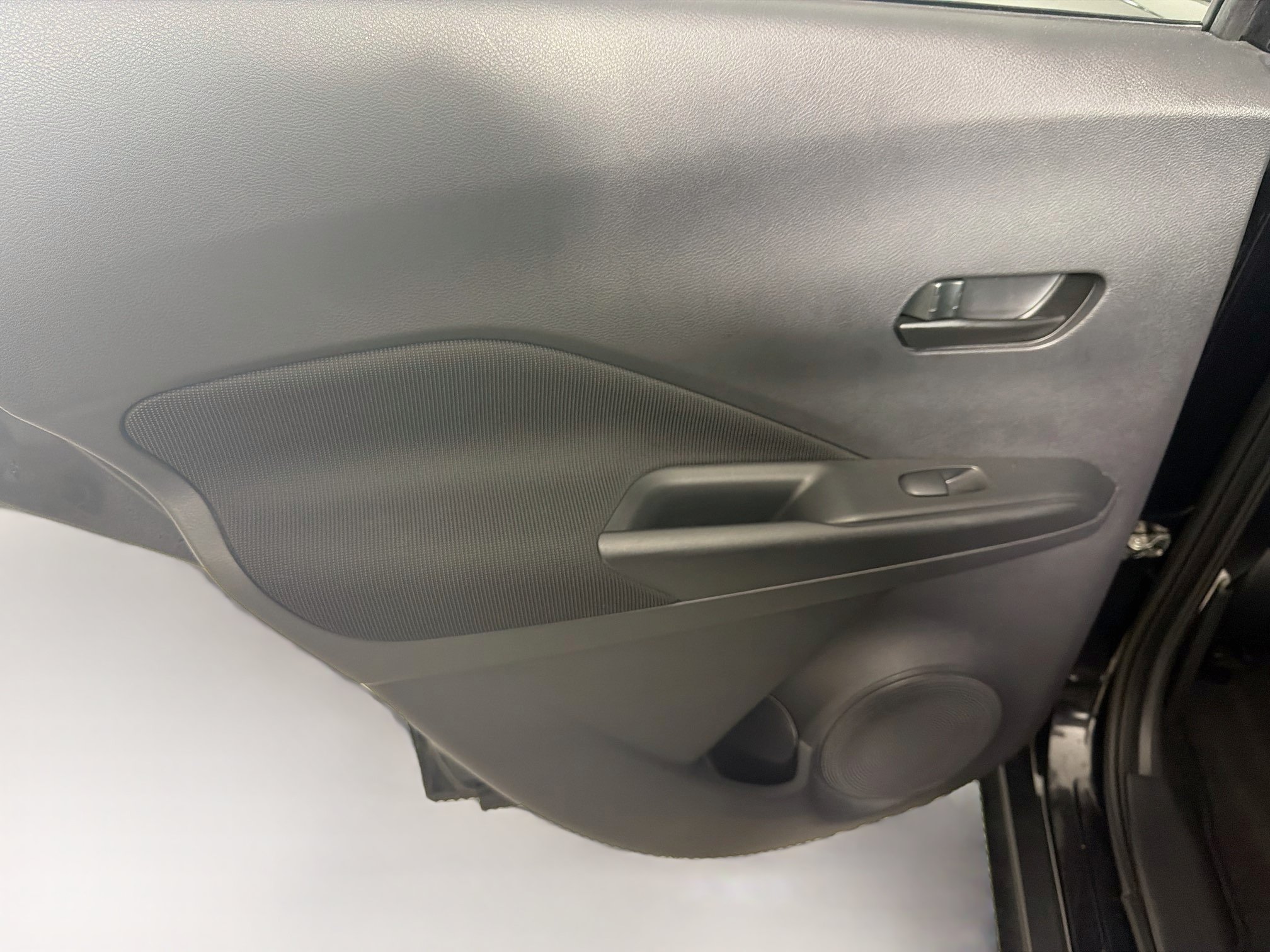 Used 2021 Nissan Kicks S FWD image 24