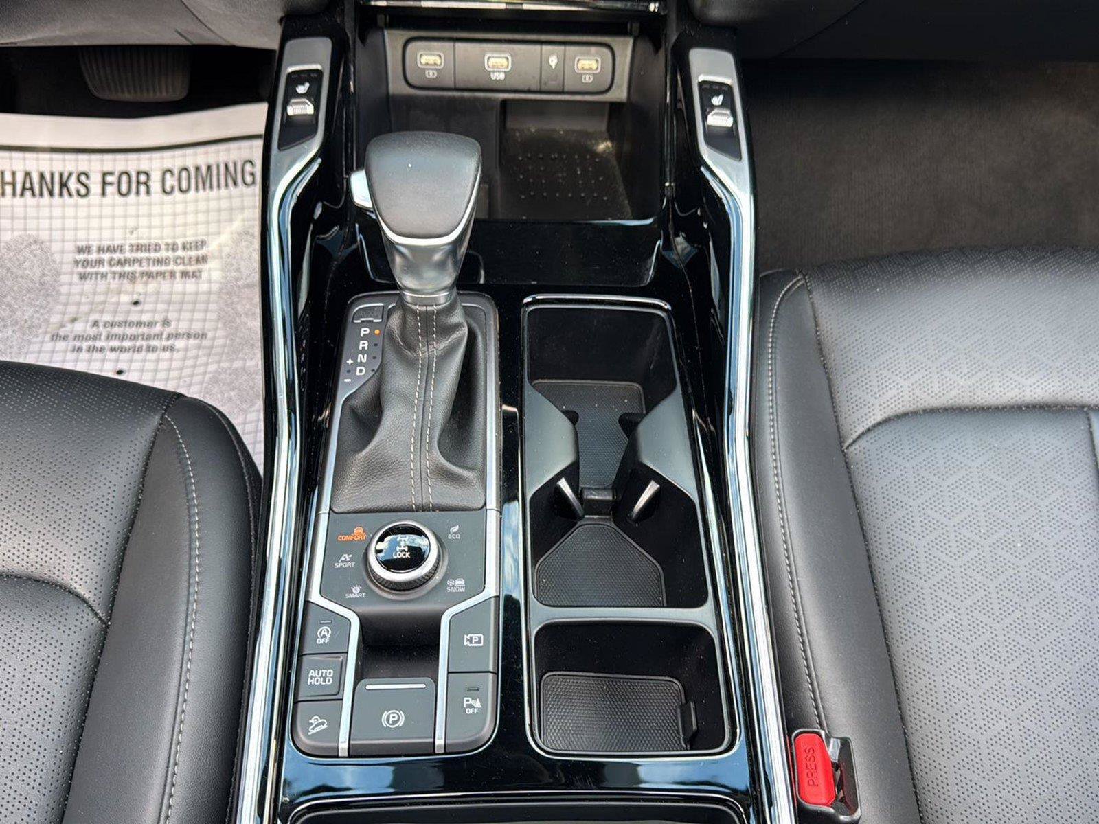 Used 2023 Kia Sorento SX AWD/4WD image 13