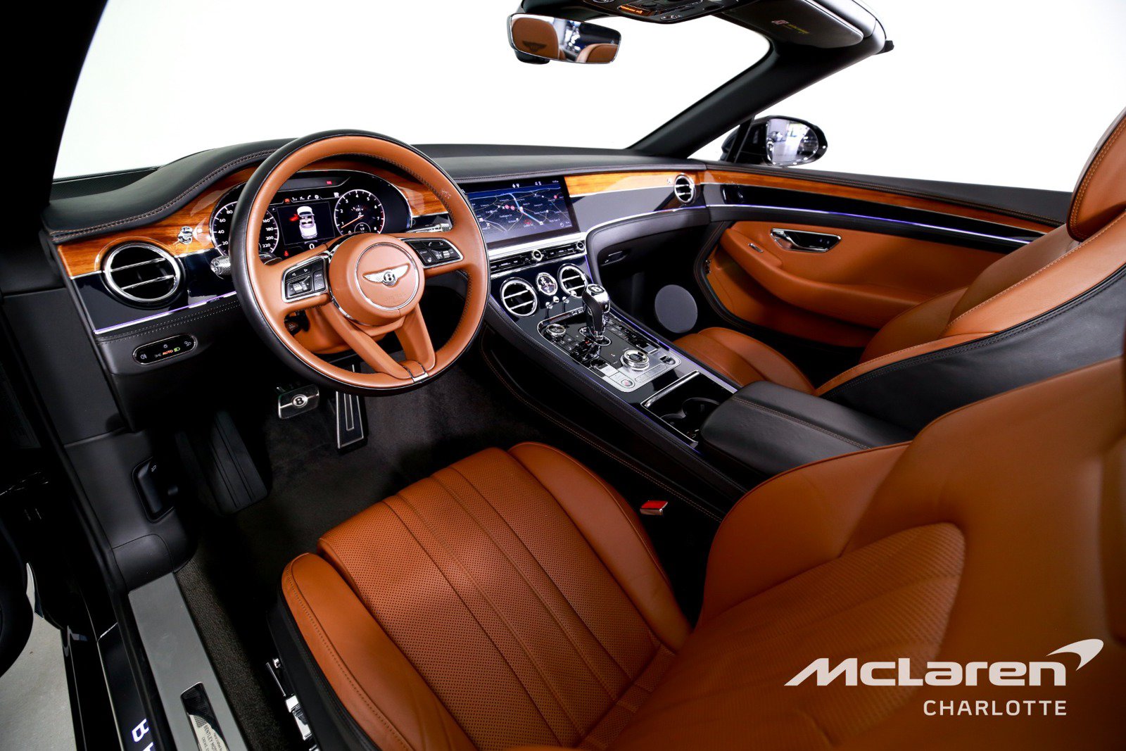 Used 2021 Bentley Continental GT AWD/4WD image 13
