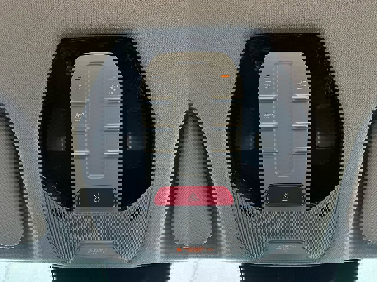 Used 2025 Kia K4 LXS image 15