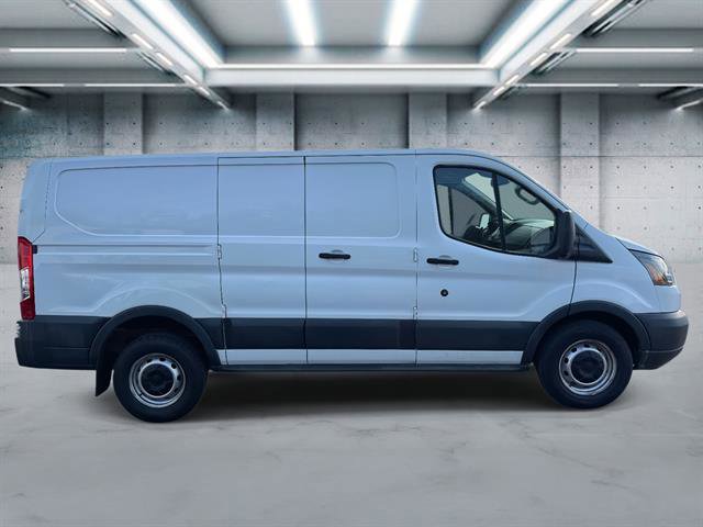Used 2018 Ford Transit 250 130 Low Roof image 25