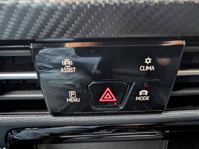 Certified 2023 Volkswagen Golf 20th Anniversary Edition AWD/4WD image 32