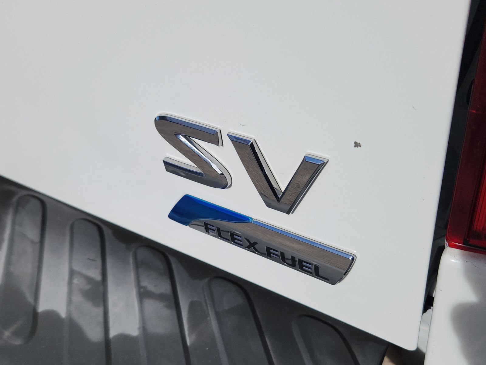 Used 2017 Nissan Frontier SV image 14