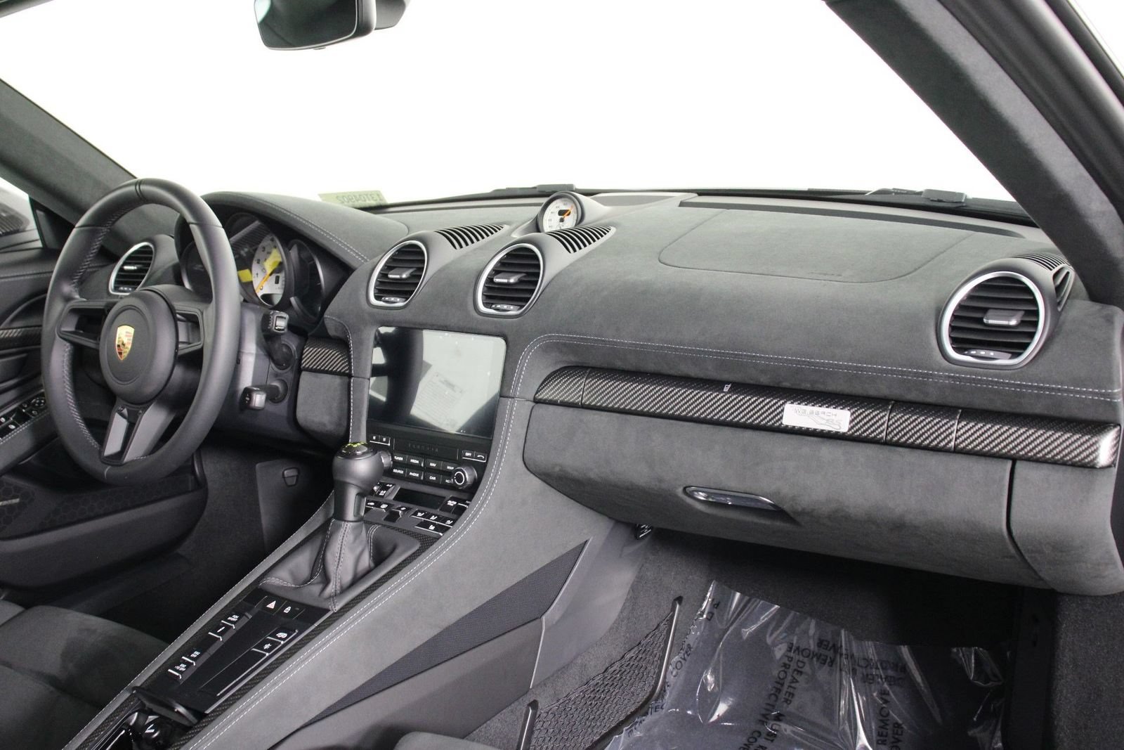Certified 2025 Porsche 718 Cayman GT4 RS RWD image 23