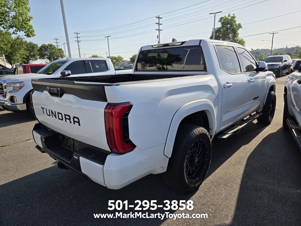 Used 2022 Toyota Tundra SR5 w/ SR5 Premium Package RWD image 10