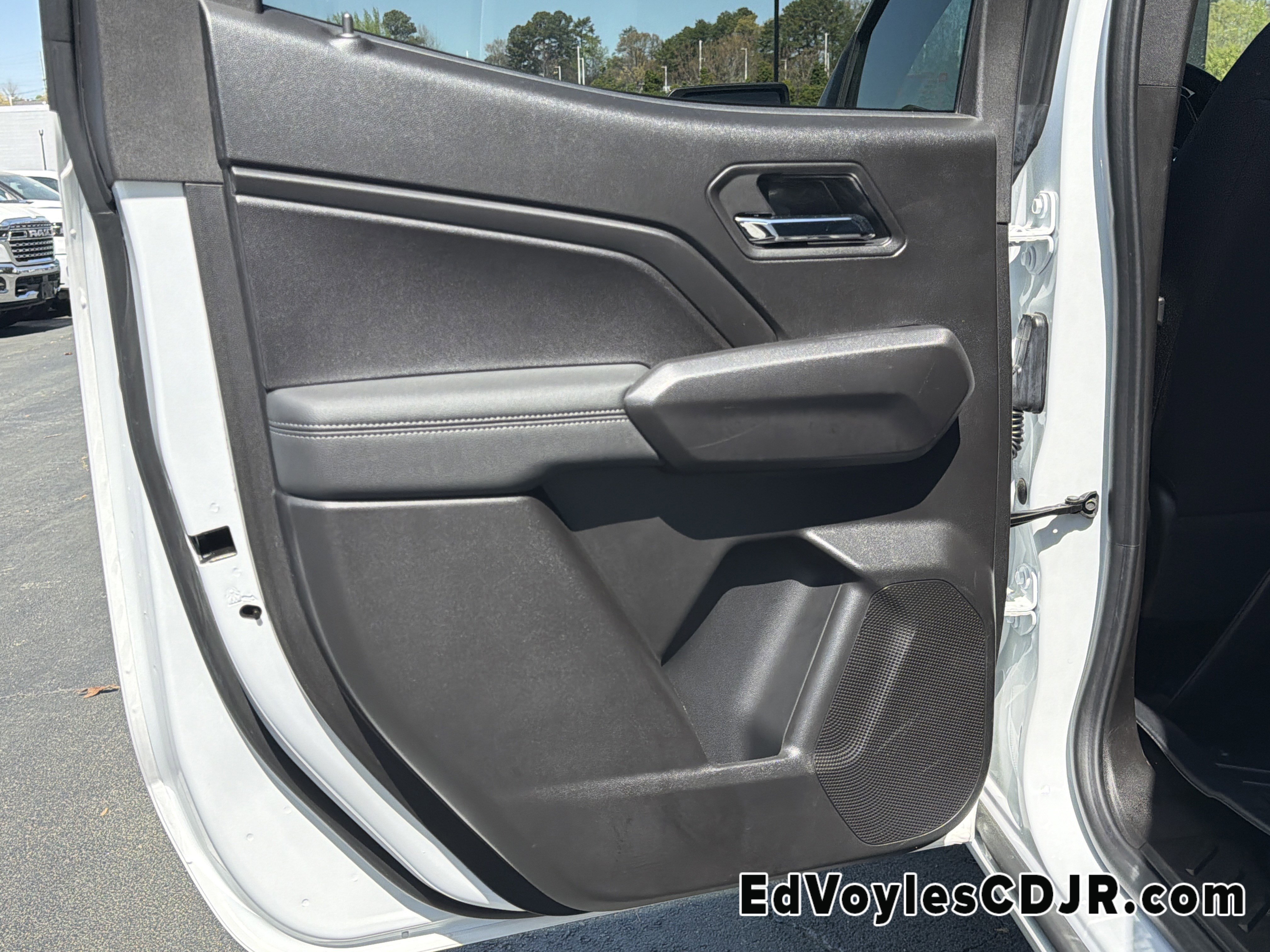 Used 2025 GMC Canyon Elevation image 26