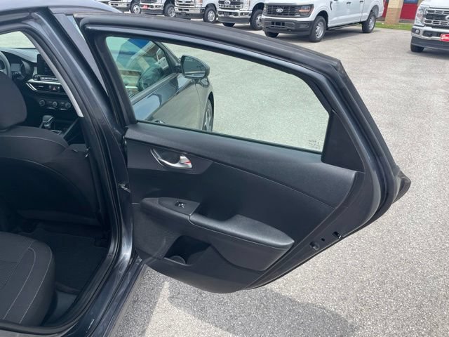 Used 2021 Kia Forte LXS FWD image 45