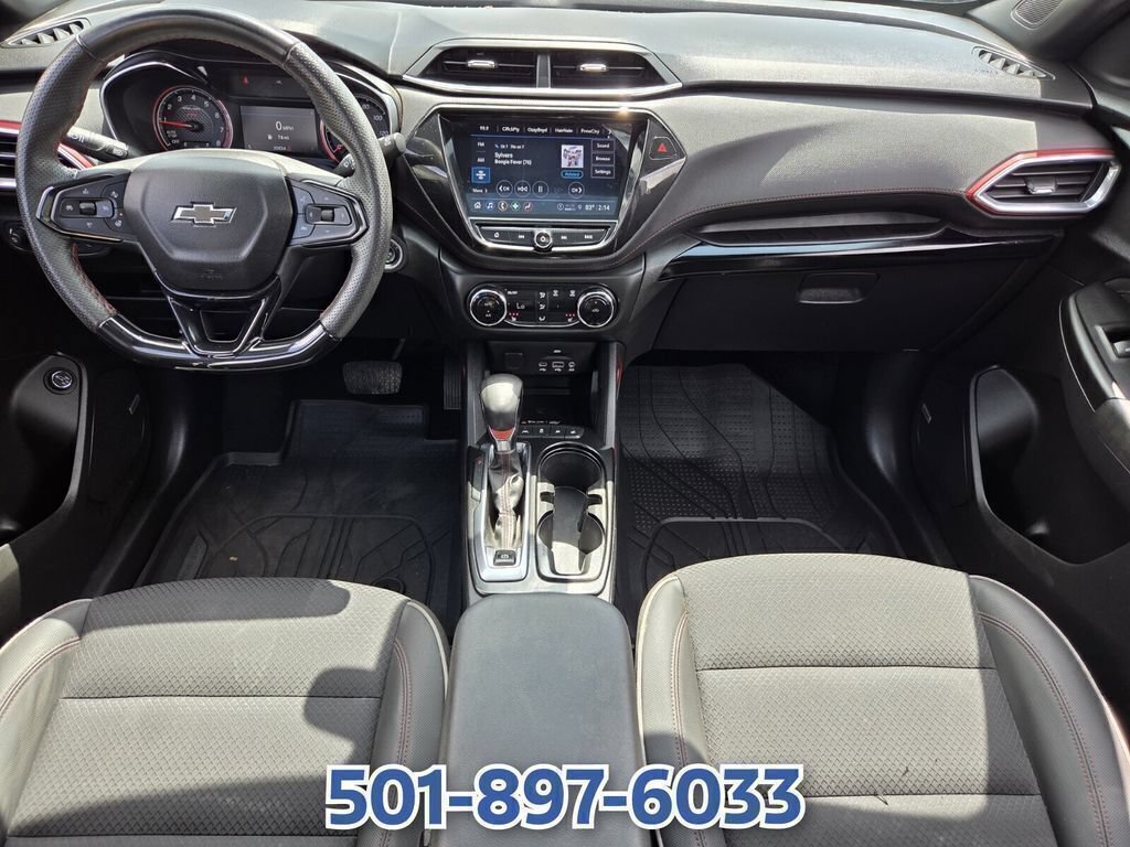 Used 2023 Chevrolet TrailBlazer RS w/ Sun and Liftgate Package FWD image 12