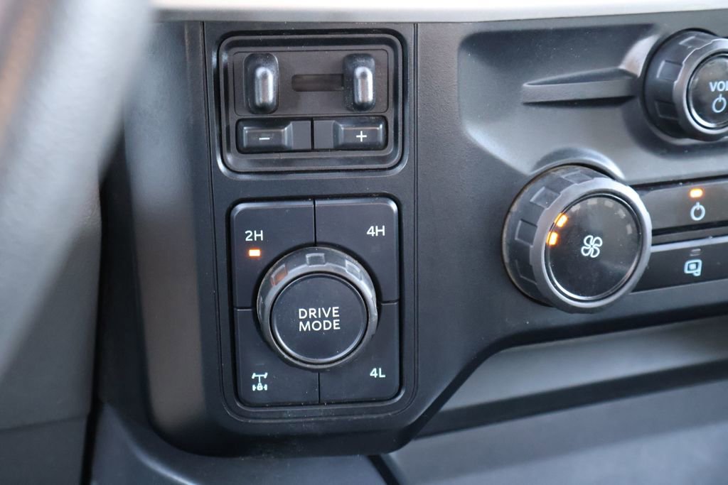 Used 2024 Ford F250 XLT w/ FX4 Off-Road Package AWD/4WD image 5