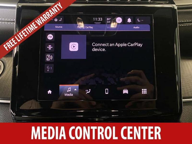 Used 2025 Jeep Grand Cherokee Laredo X w/ Luxury Tech Group I AWD/4WD image 13