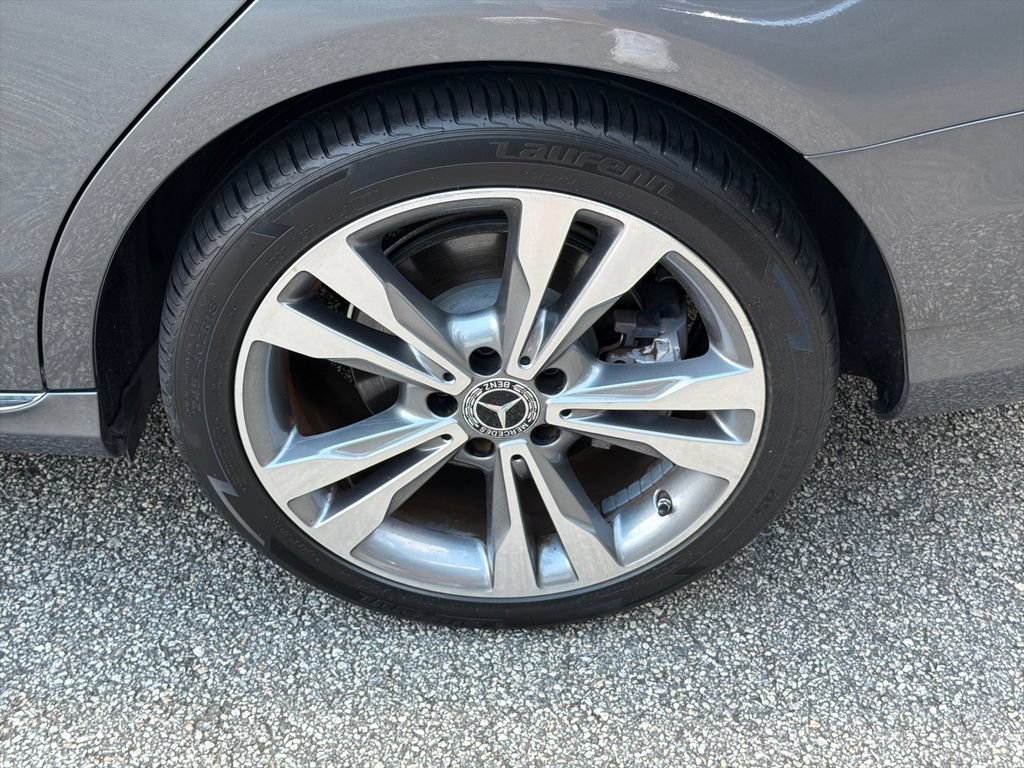 Used 2019 Mercedes-Benz C 300 Sedan w/ Premium Package image 19