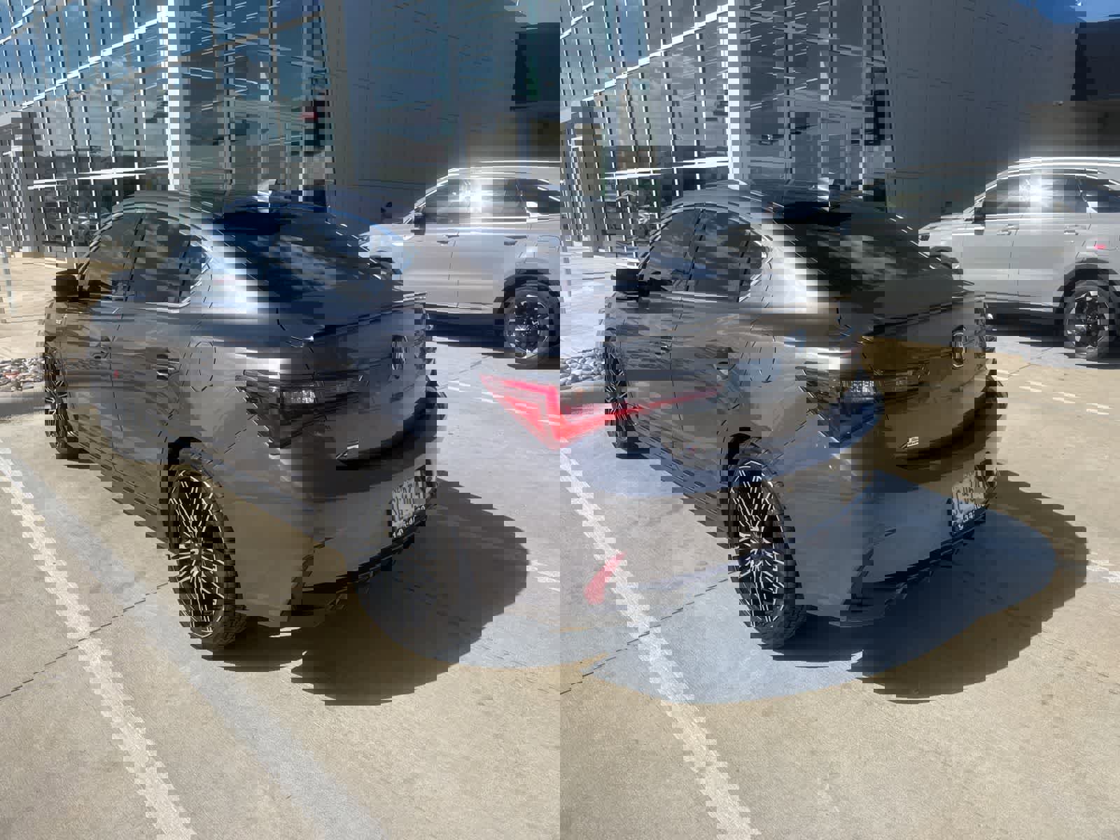 Used 2022 Acura ILX w/ Premium & A-SPEC Package image 4