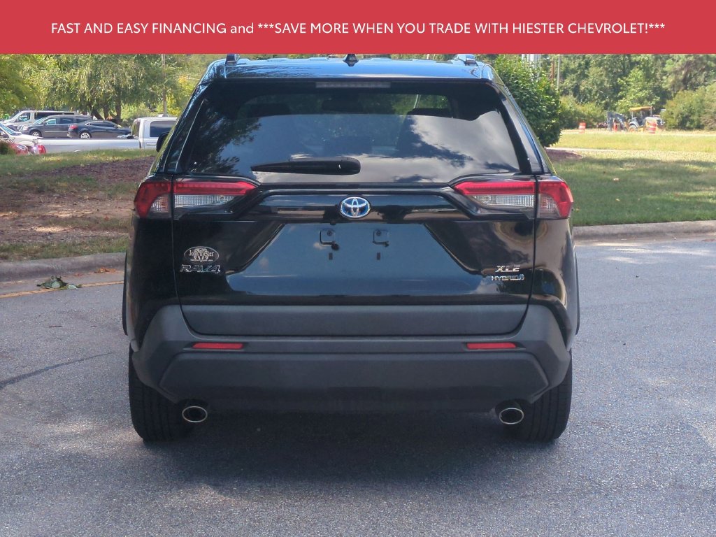 Used 2024 Toyota RAV4 XLE w/ Convenience Package AWD/4WD image 6