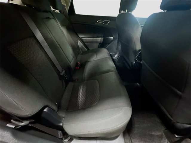 Used 2023 Kia Sportage LX image 29