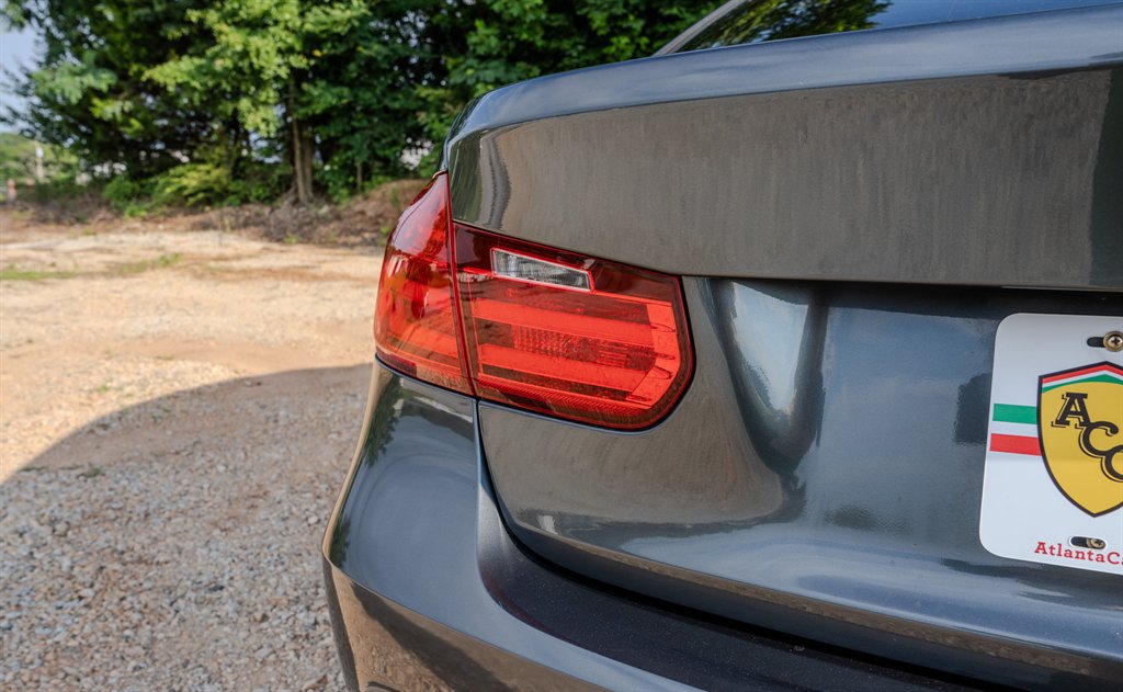 Used 2015 BMW 335i Sedan RWD image 10