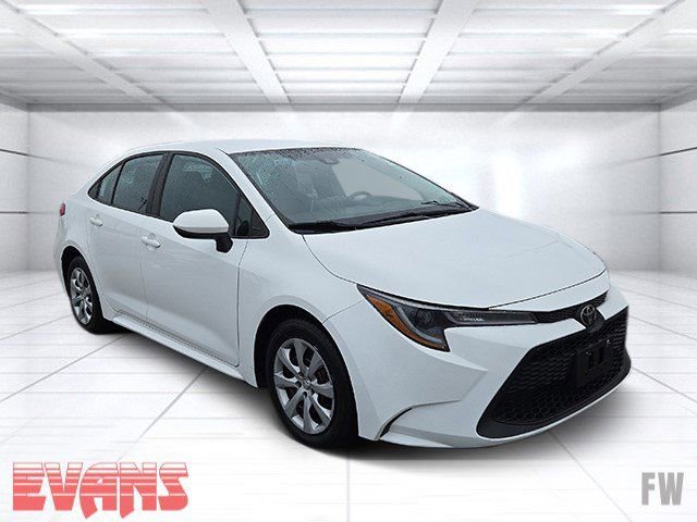 Used 2021 Toyota Corolla LE image 1