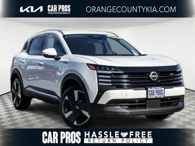 Used 2025 Nissan Kicks SR image 1