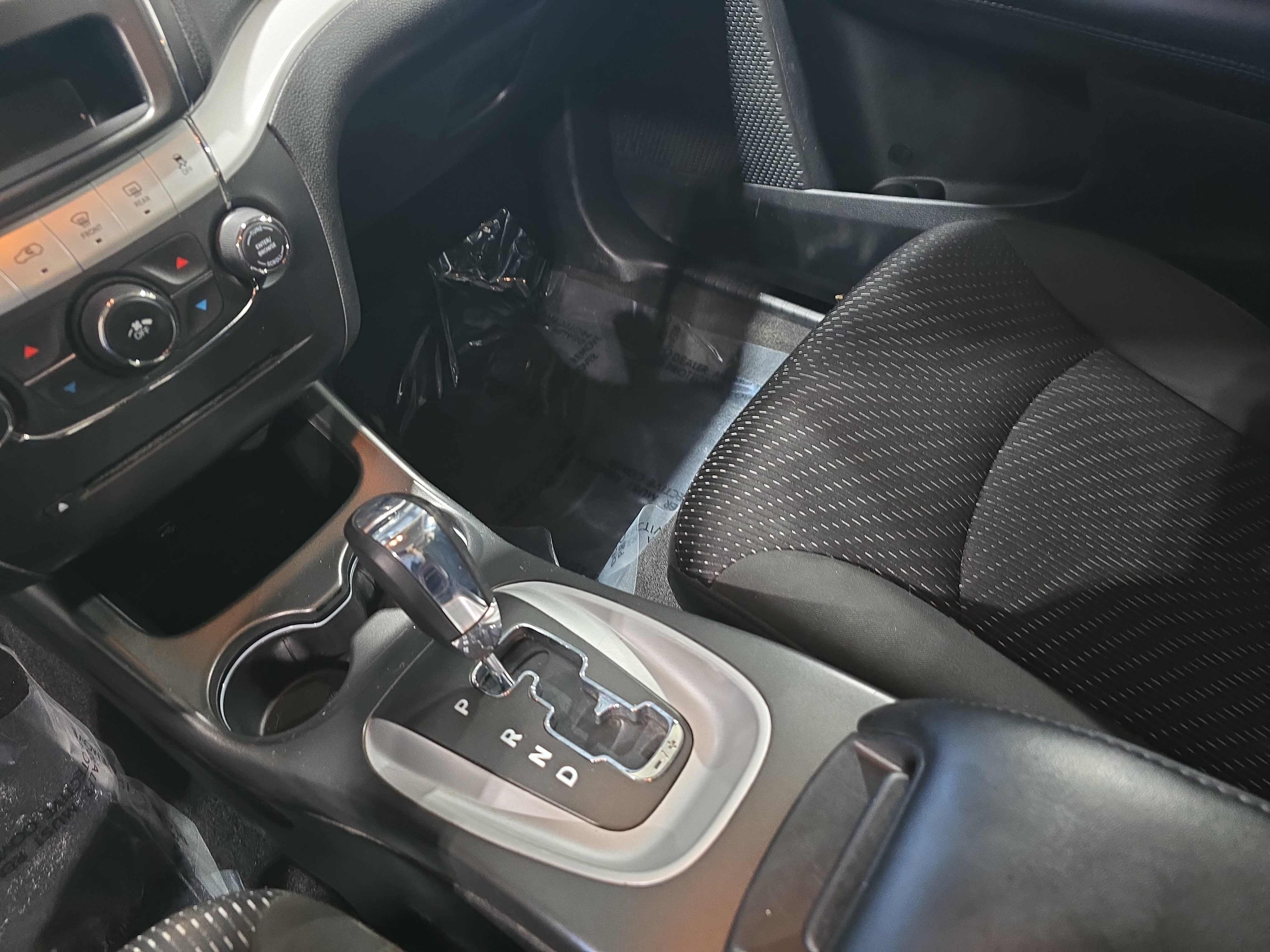 Used 2018 Dodge Journey SXT w/ Connectivity Group FWD image 25