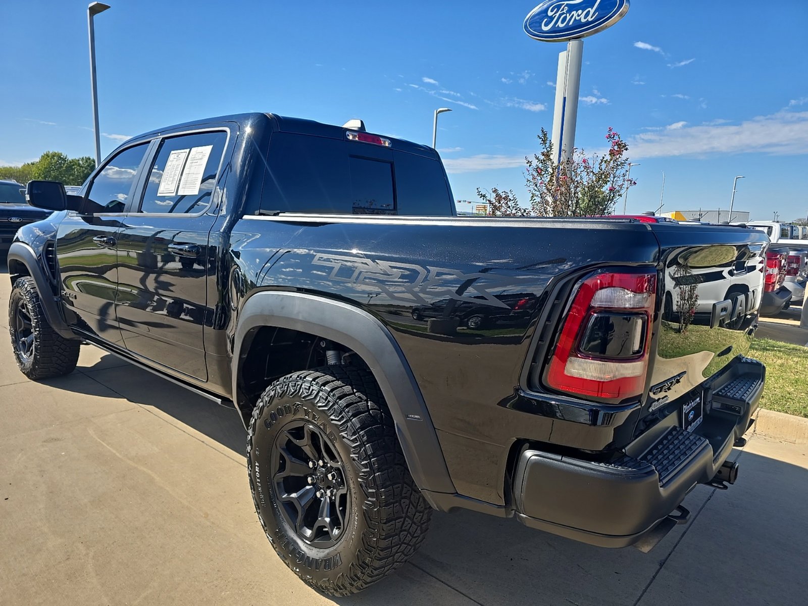 Used 2021 RAM 1500 TRX w/ TRX Level 1 Equipment Group AWD/4WD image 10
