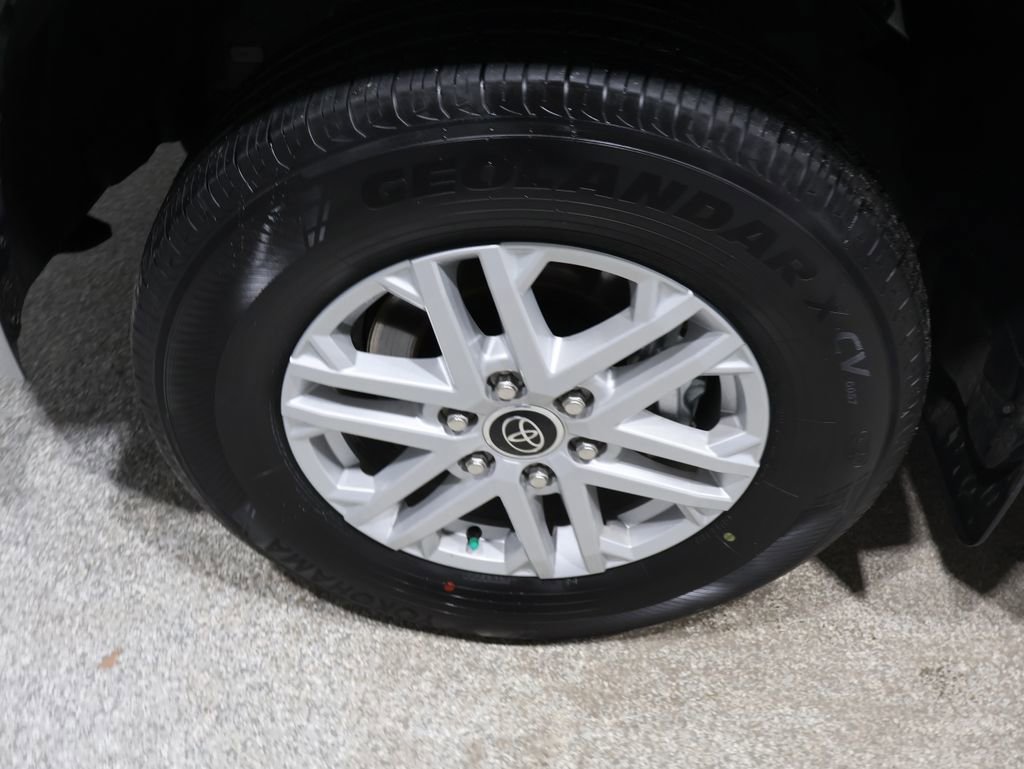 Used 2023 Toyota Tundra SR5 image 9