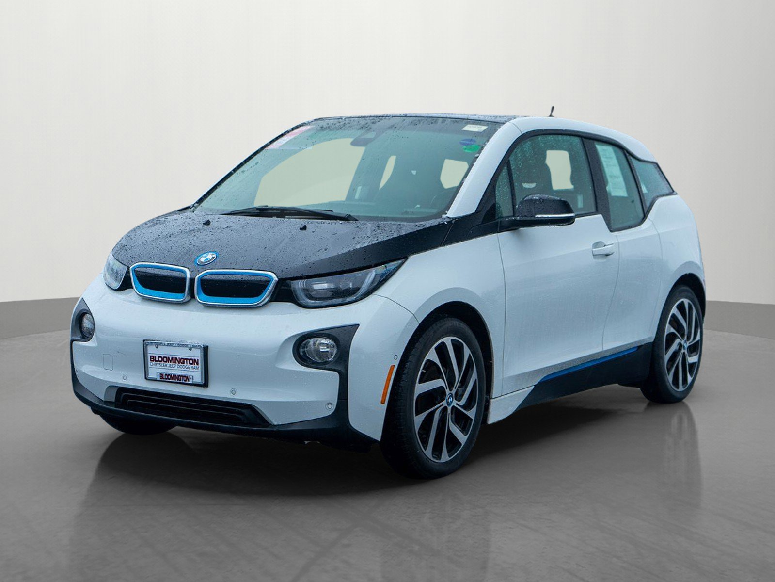 Used 2017 BMW i3 w/ Range Extender image 3