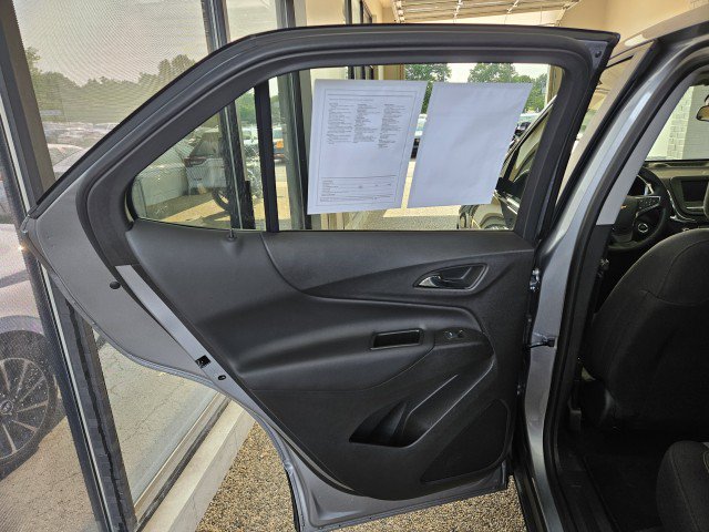 Used 2024 Chevrolet Equinox LT AWD/4WD image 16