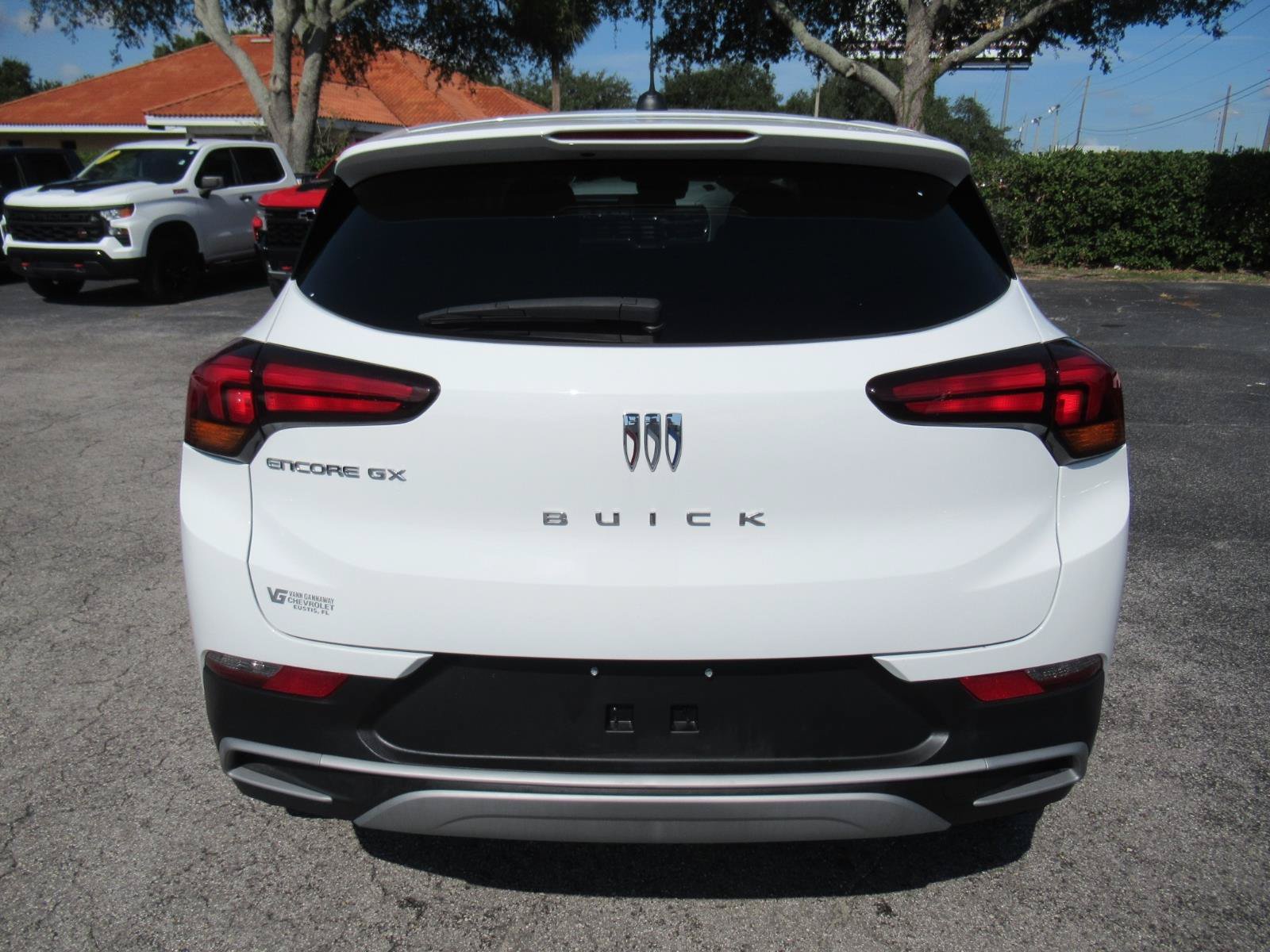 Used 2024 Buick Encore GX Preferred FWD image 7