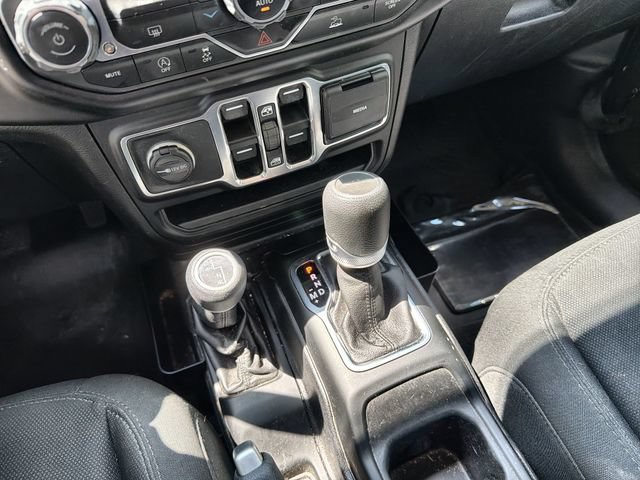 Used 2021 Jeep Gladiator Sport AWD/4WD image 20