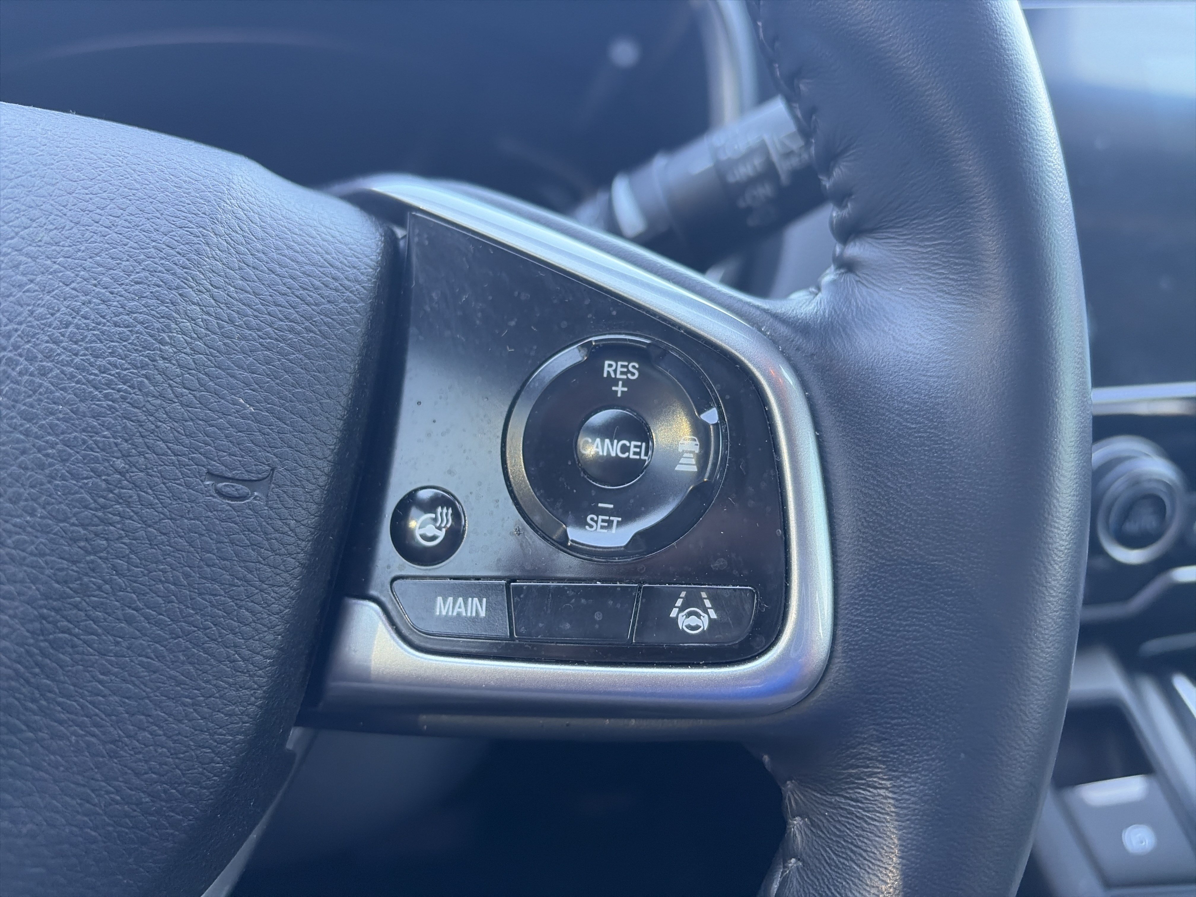 Used 2022 Honda CR-V Touring image 19