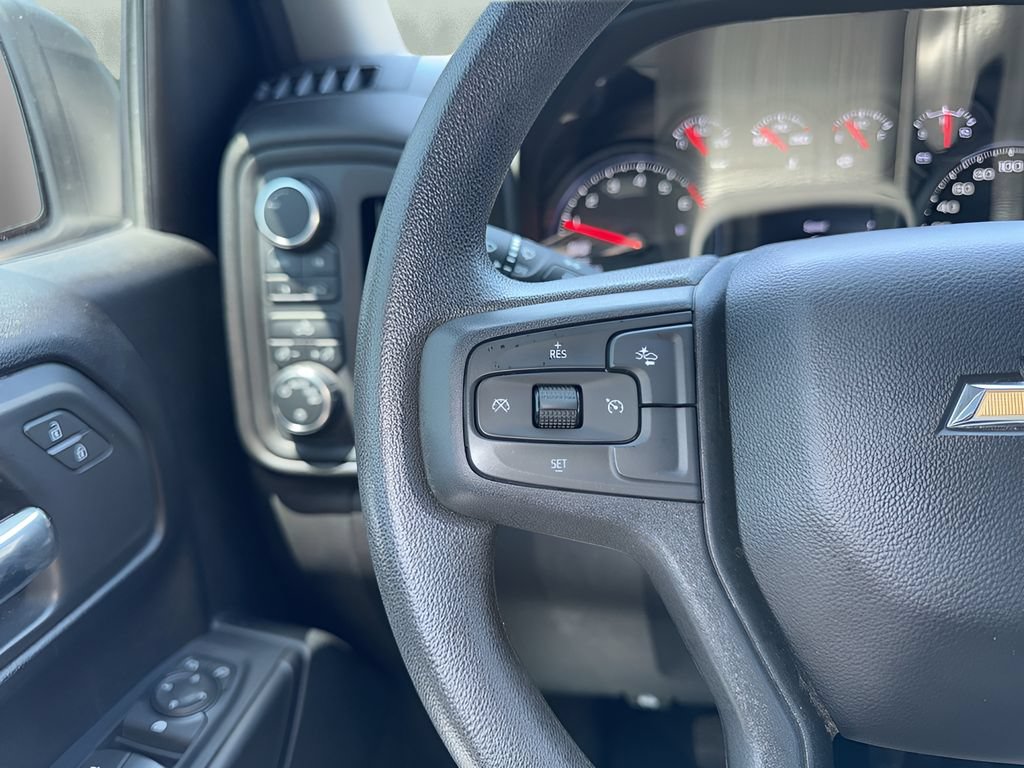 Used 2024 Chevrolet Silverado 1500 Custom AWD/4WD image 11