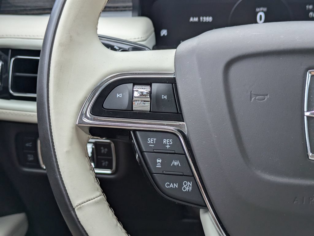 Certified 2023 Lincoln Nautilus Black Label AWD/4WD image 23
