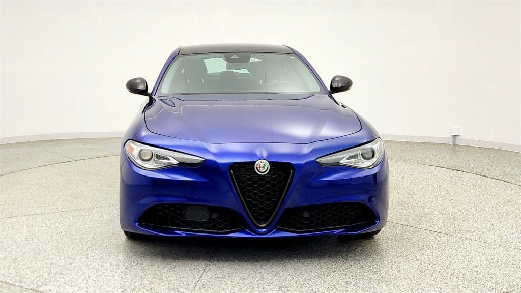 Used 2021 Alfa Romeo Giulia Sprint w/ Nero Edizione AWD/4WD image 2