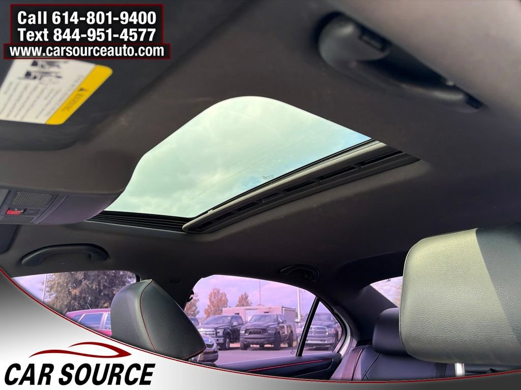 Used 2017 Volkswagen Jetta GLI FWD image 23