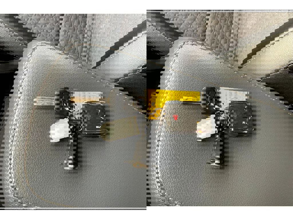 Used 2017 Chevrolet Colorado Z71 image 13