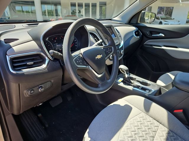 Used 2023 Chevrolet Equinox LS w/ LS Convenience Package FWD image 13