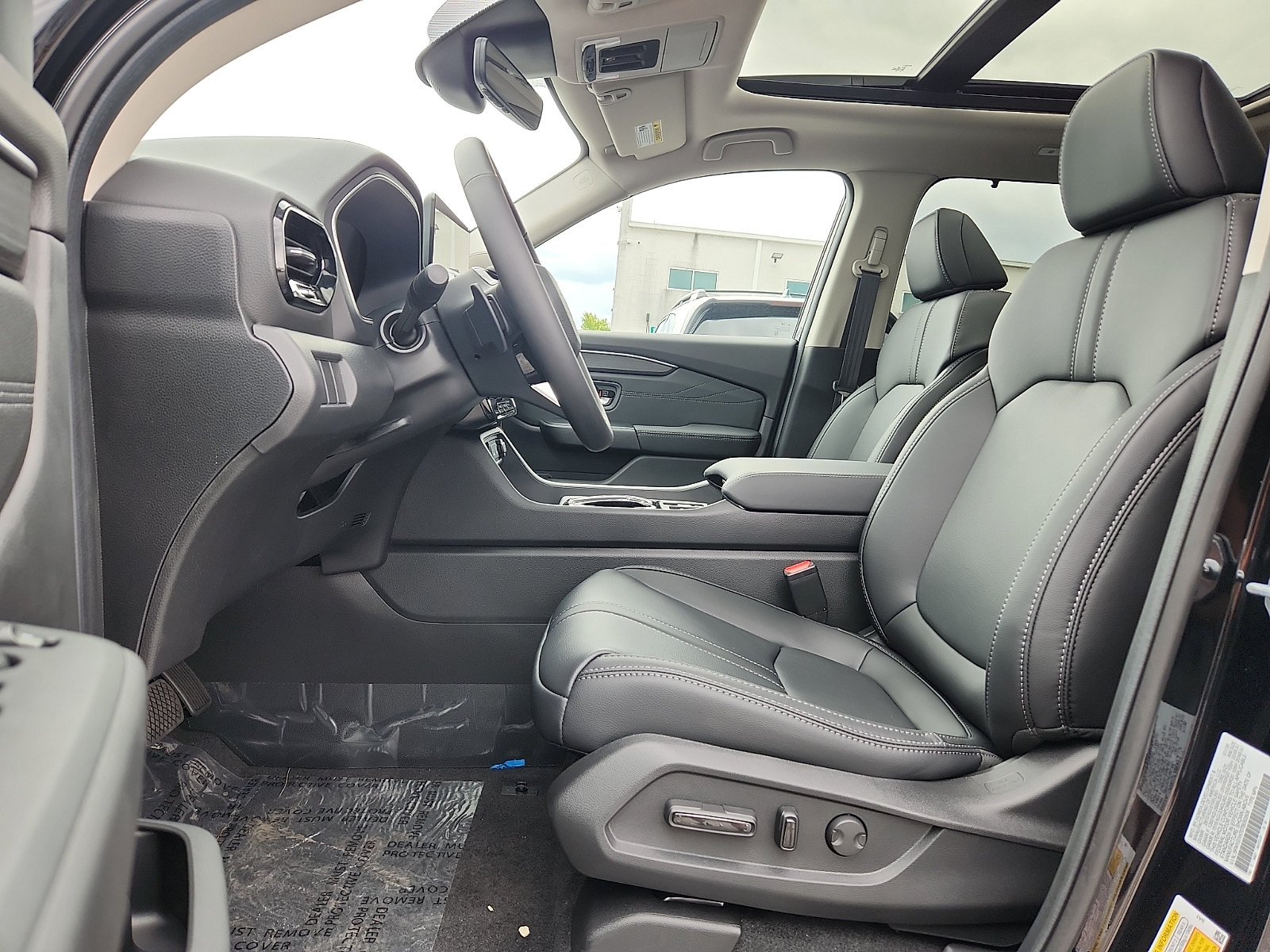 New 2026 Honda Pilot Touring image 9