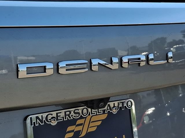Used 2025 GMC Yukon Denali AWD/4WD image 32