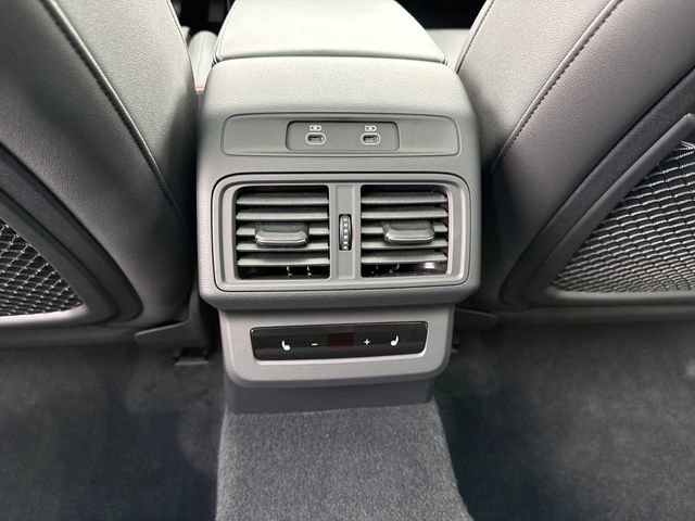 Certified 2025 Audi Q5 Prestige image 12