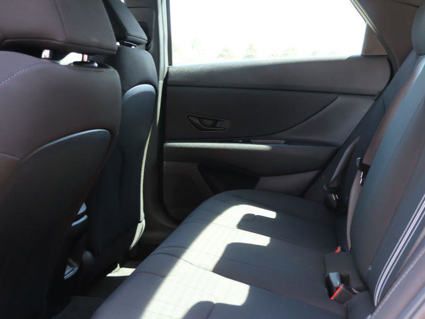 New 2026 Hyundai Elantra Sport w/ Cargo Package image 20