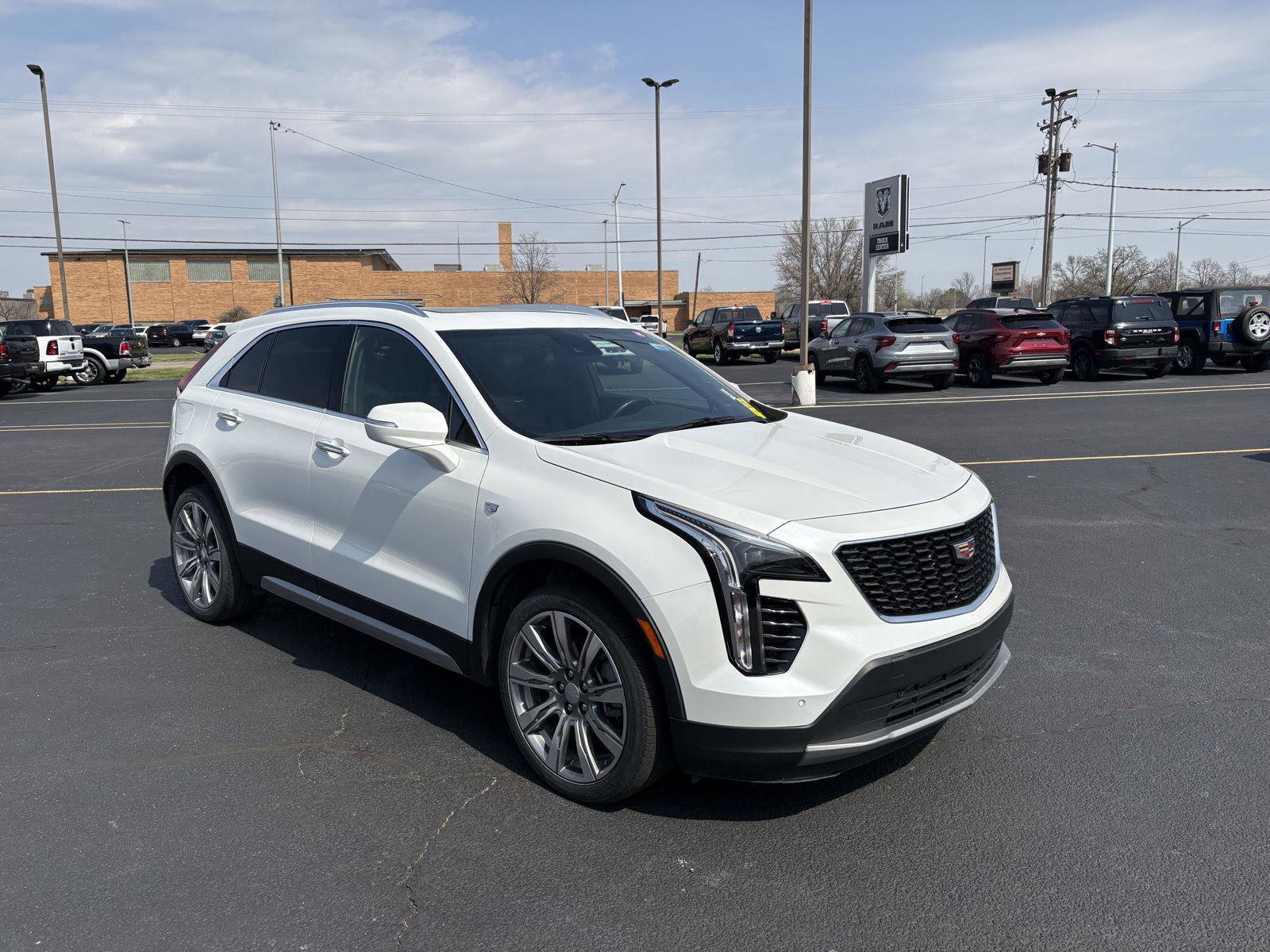 Used 2023 Cadillac XT4 Premium Luxury w/ Cold Weather Package image 2
