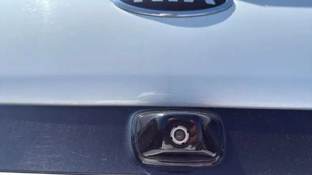 Used 2016 Kia Soul EV + w/ Sun & Fun Package FWD image 6