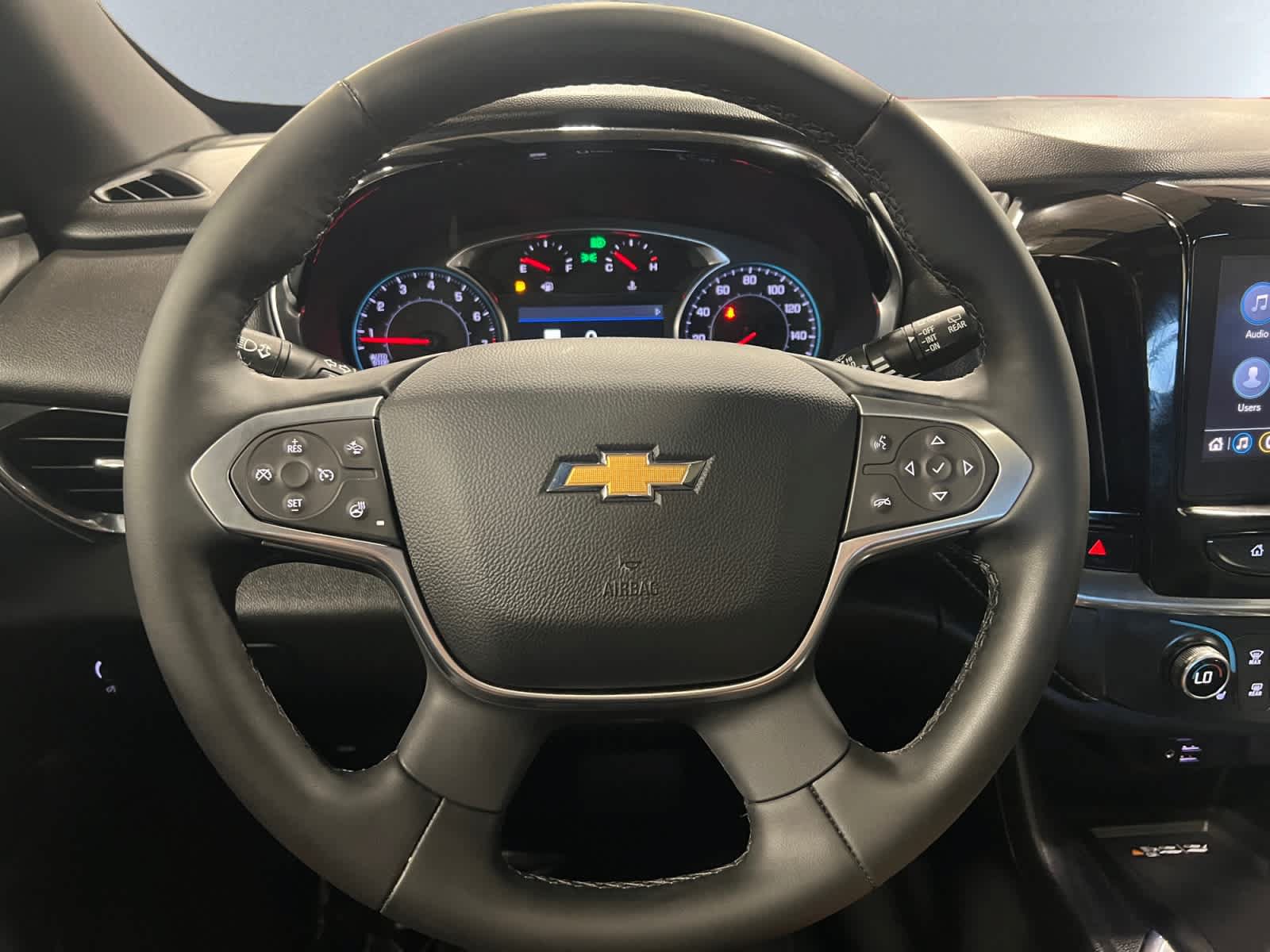 Used 2023 Chevrolet Traverse LT w/ LT Premium Package AWD/4WD image 17
