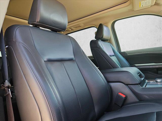 Used 2024 Ford Expedition Max XLT AWD/4WD image 21