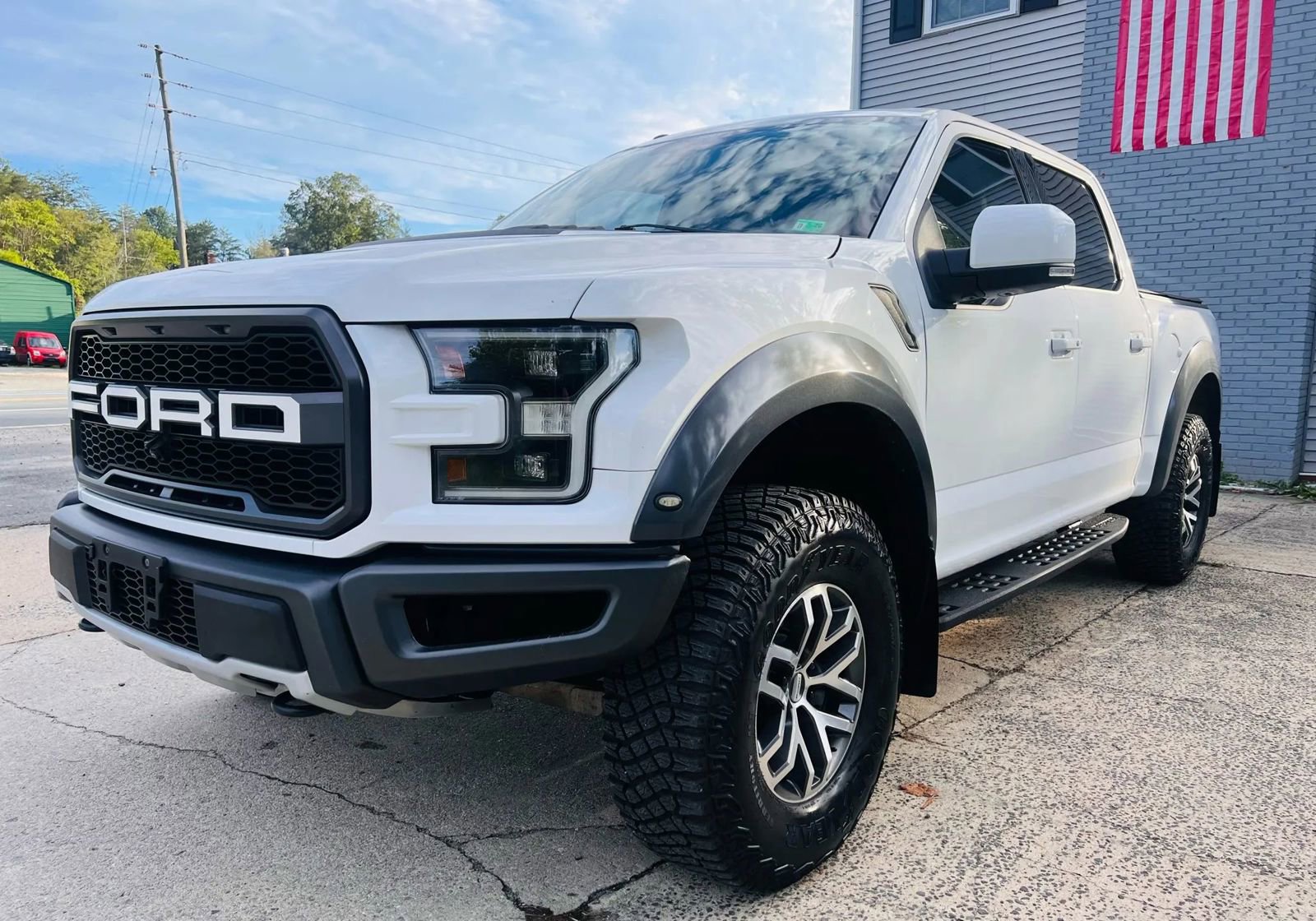 Used 2017 Ford F150 Raptor w/ Equipment Group 802A Luxury