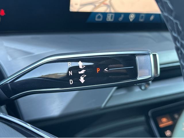 New 2026 Cadillac Vistiq Luxury AWD/4WD image 29