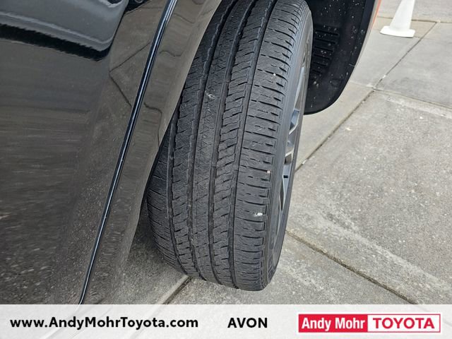 Used 2021 Jeep Grand Cherokee L Overland w/ Luxury Tech Group IV AWD/4WD image 42